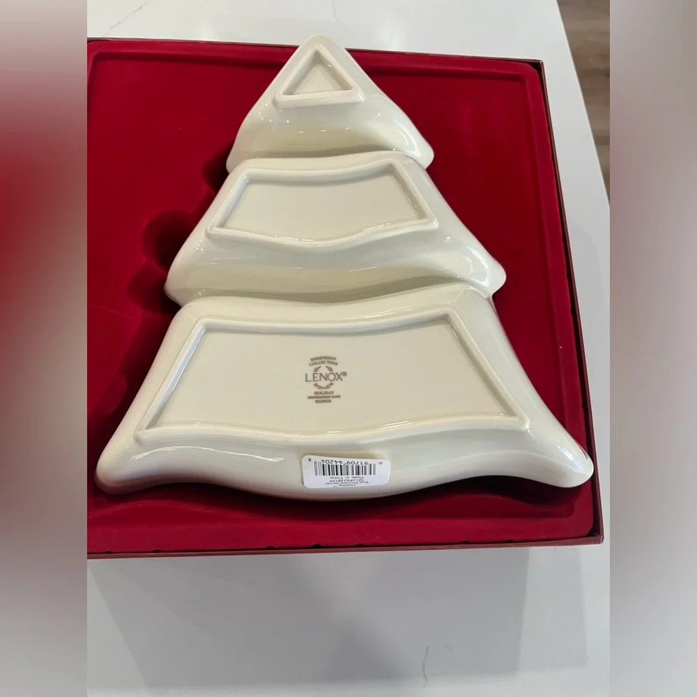 Christmas Serving Dish  Lenox Holiday Tree Divided Server 3 sections. New - Picture 7 of 10